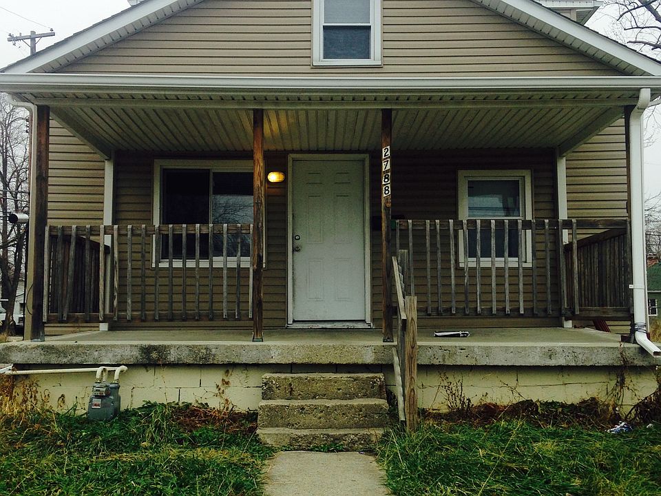1st image of 2788 E 9th Ave