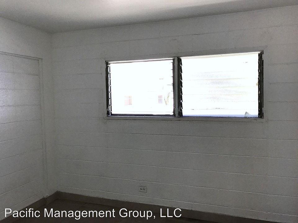 2nd image of 611 University Ave APT 203