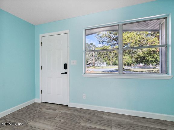 5th image of 6860 BAMBI Lane