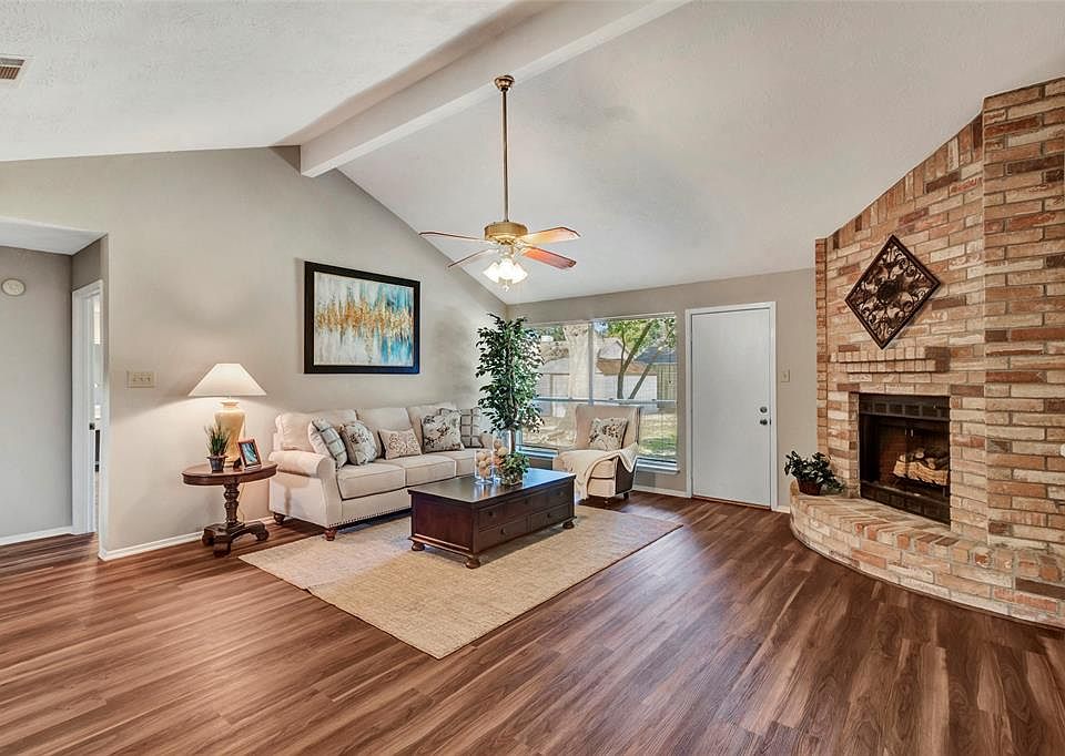 1st image of 2710 Orion Dr