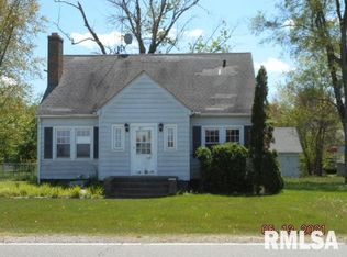 211 E State St, Washburn, IL 61570