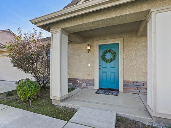 2nd image of 4733 W Russell Ct