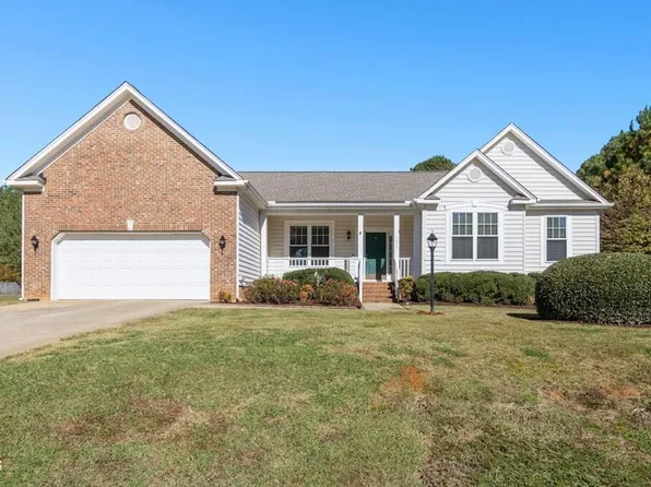 4800 Rhythm Dr, Apex, NC 27539