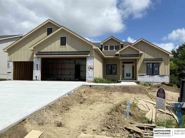 4307 S 219th St, Elkhorn, NE 68022