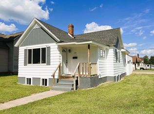 300 Norway St, Norway, MI 49870