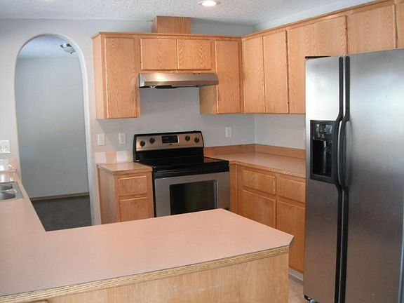 2nd image of 8211 NE 163rd Ave