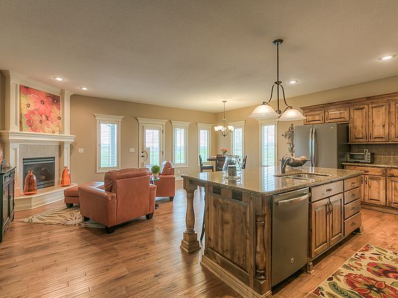 3rd image of 4232 S White Sands Ct