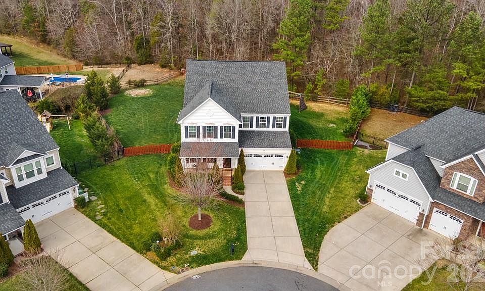 1st image of 5019 Ballwood Ln