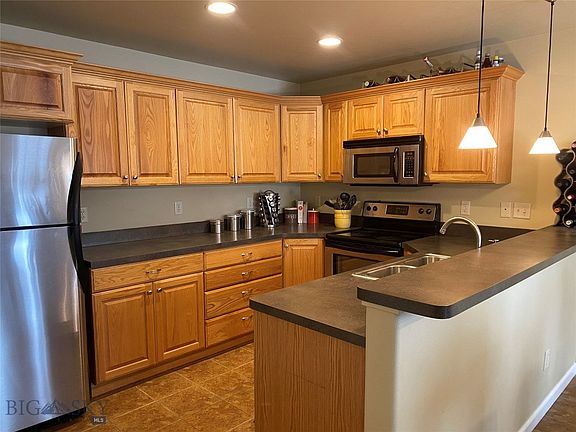 2nd image of 3210 Warbler Way Unit 9