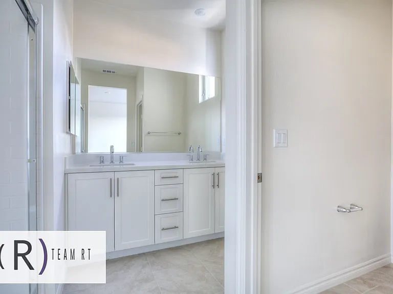 11454 Artesia Blvd — Photo 25