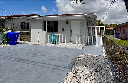 1158 NW 34th Ave #1 Photo 1 1158 NW 34th Ave #1 Photo 1
