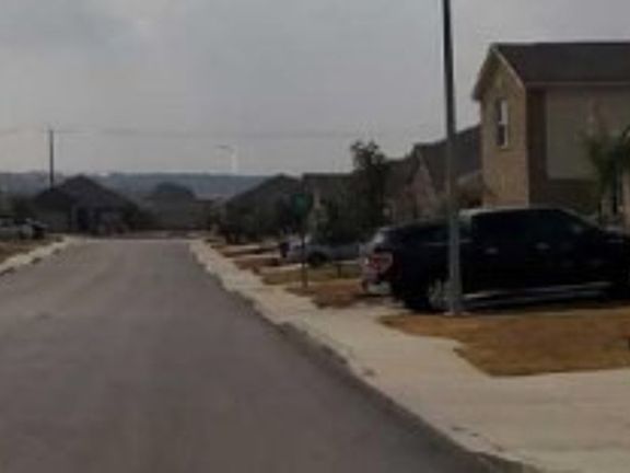 Exterior Neighborhood (street photo)