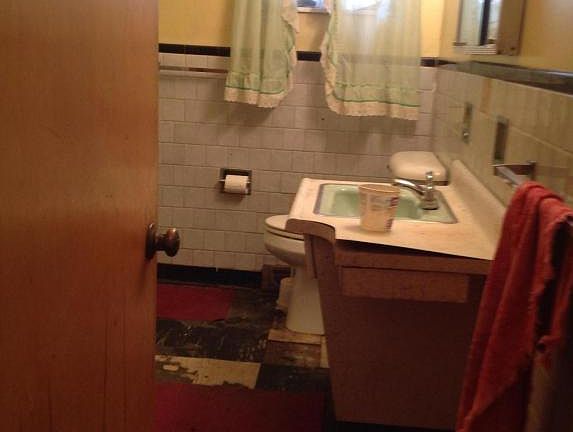 5th image of 3645 Roswell Dr