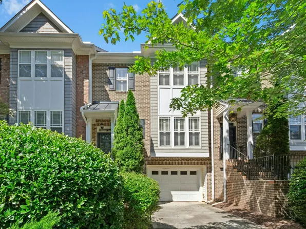 335 Rose Walk Ln, Carrboro, NC 27510