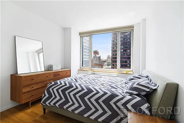 Sold by Oxford Property Group | media 4