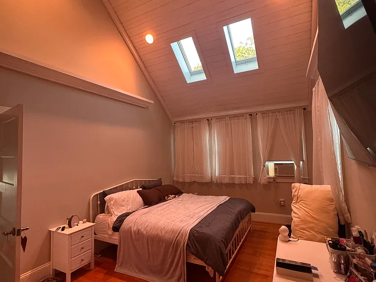 183 Babcock St — Photo 13