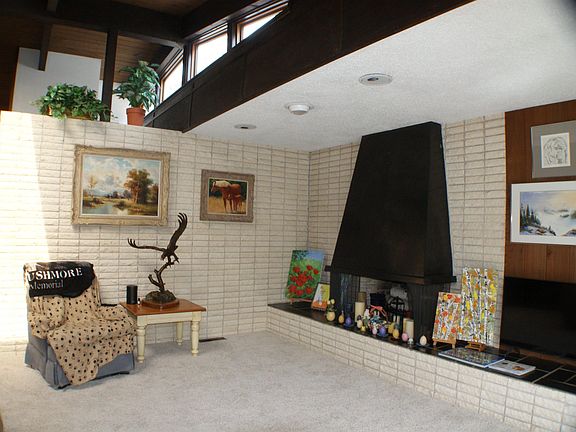 3rd image of 1062 Bonita Dr