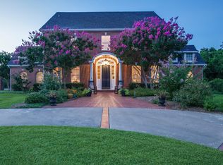 104 Williamsburg Ct, Colleyville, TX 76034