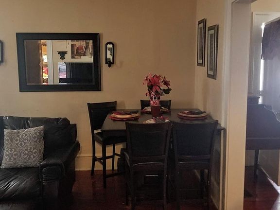 5th image of 147 Avenue G