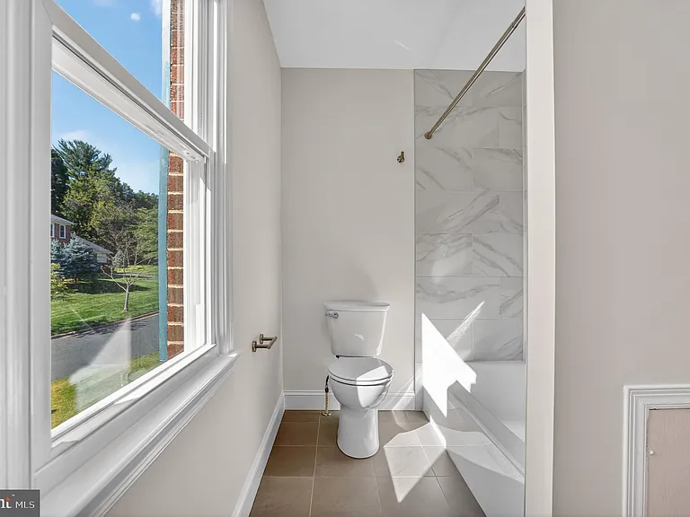 7705 Zulima Ct — Photo 27