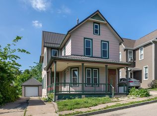 714 Ries St, Dubuque, IA 52001