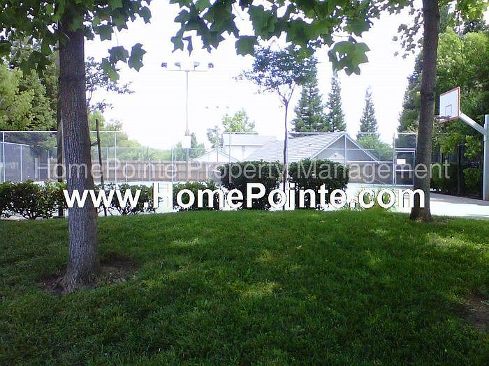 2nd image of 7330 Stratford Pl Unit 709