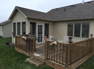 12316 Cliff View Ct, Fort Wayne, IN 46818