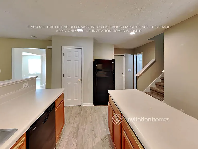 4536 Parkway Cir — Photo 6