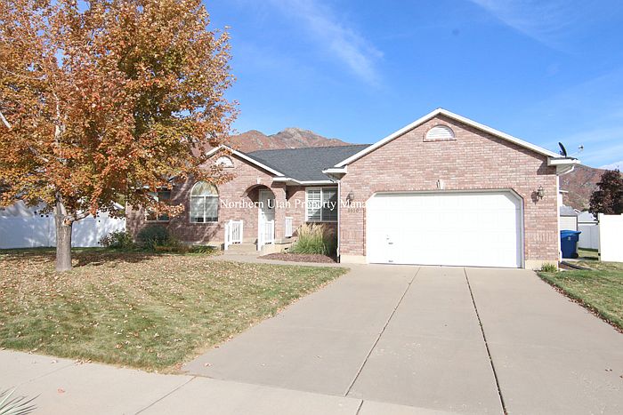 1 Front of Home_10052021