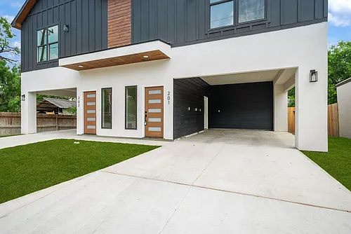 247 Princeton Ave #201 Photo 1