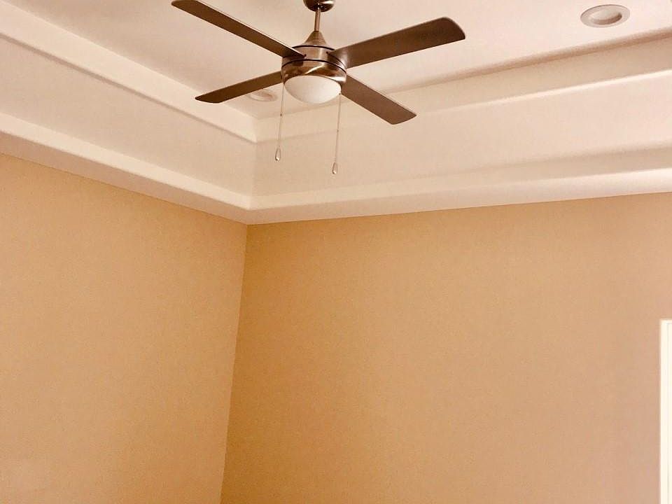 Bedrooms with vaulted ceilings