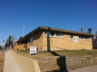 347 S Cass Ave, Westmont, IL 60559
