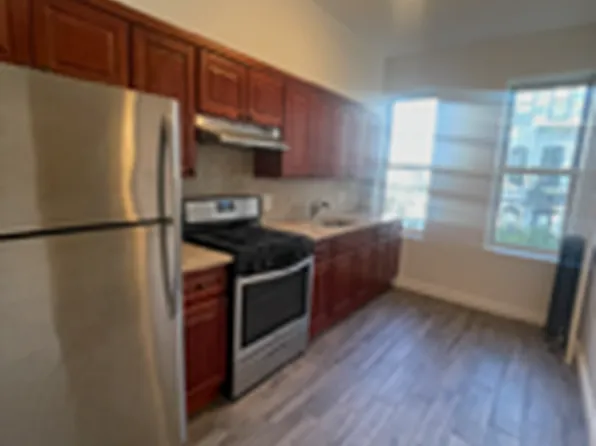 34-09 41st Street image 1 of 4