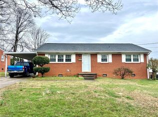 2035 Twain Rd, Greensboro, NC 27405