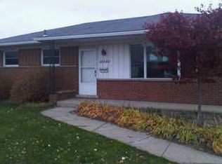 26448 Marilyn Ave, Warren, MI 48089