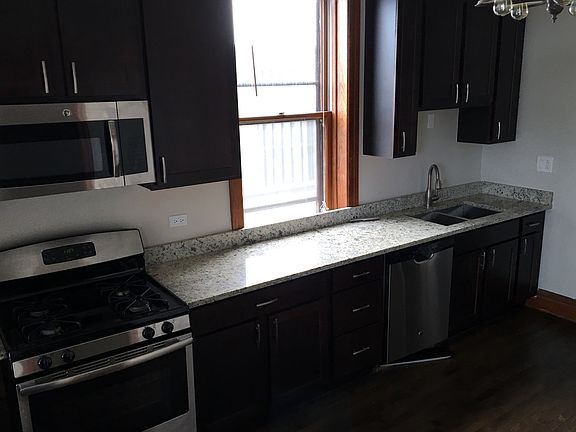 3rd image of 2523 N California Avenue # Fl 3