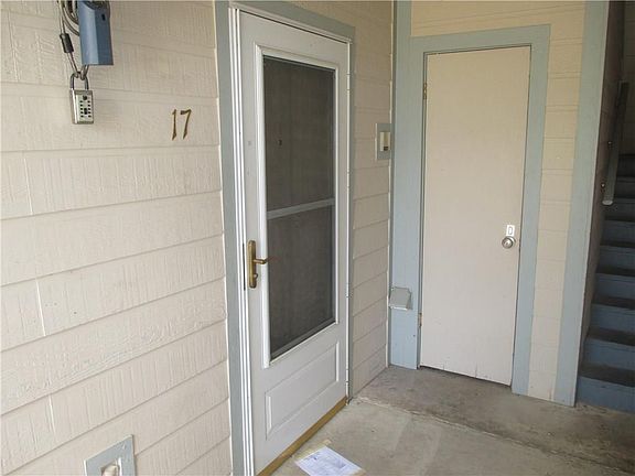 4th image of 5801 Thunderbird St APT 17