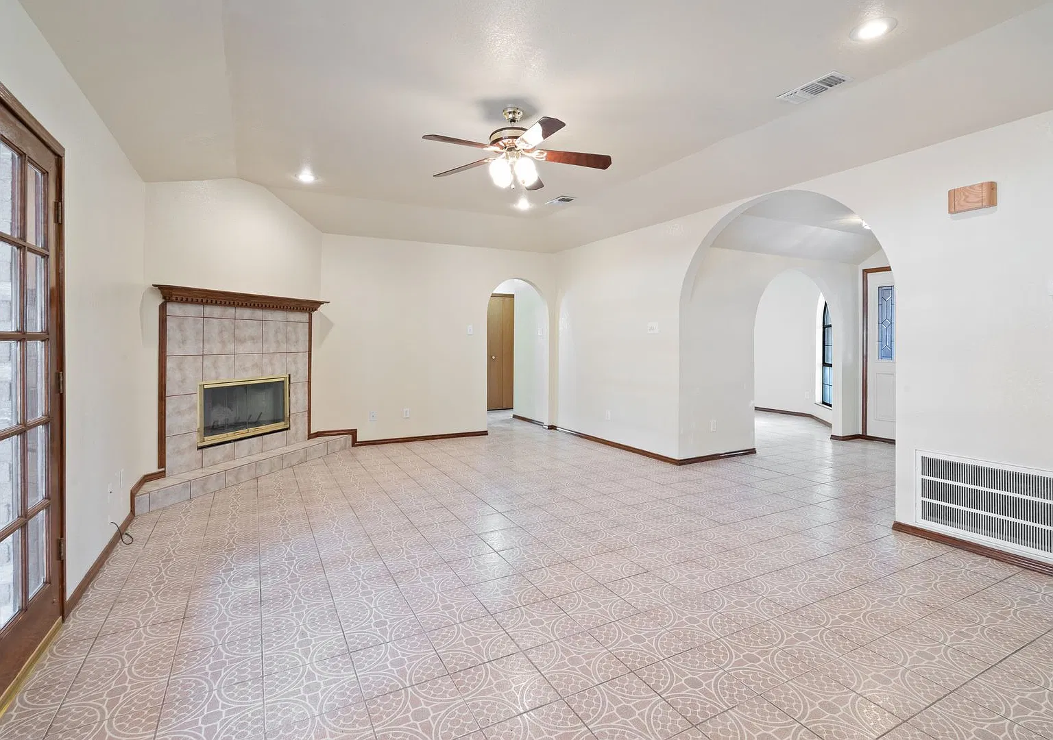 104 Virgie St. now available — Photo 4