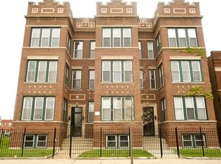 6111 S Saint Lawrence Ave APT 2, Chicago, IL 60637