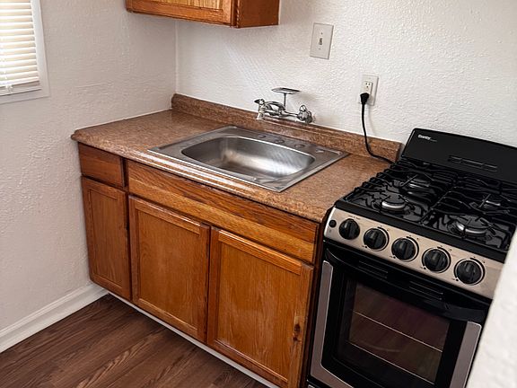 3rd image of 8557 Juniper Ave #19