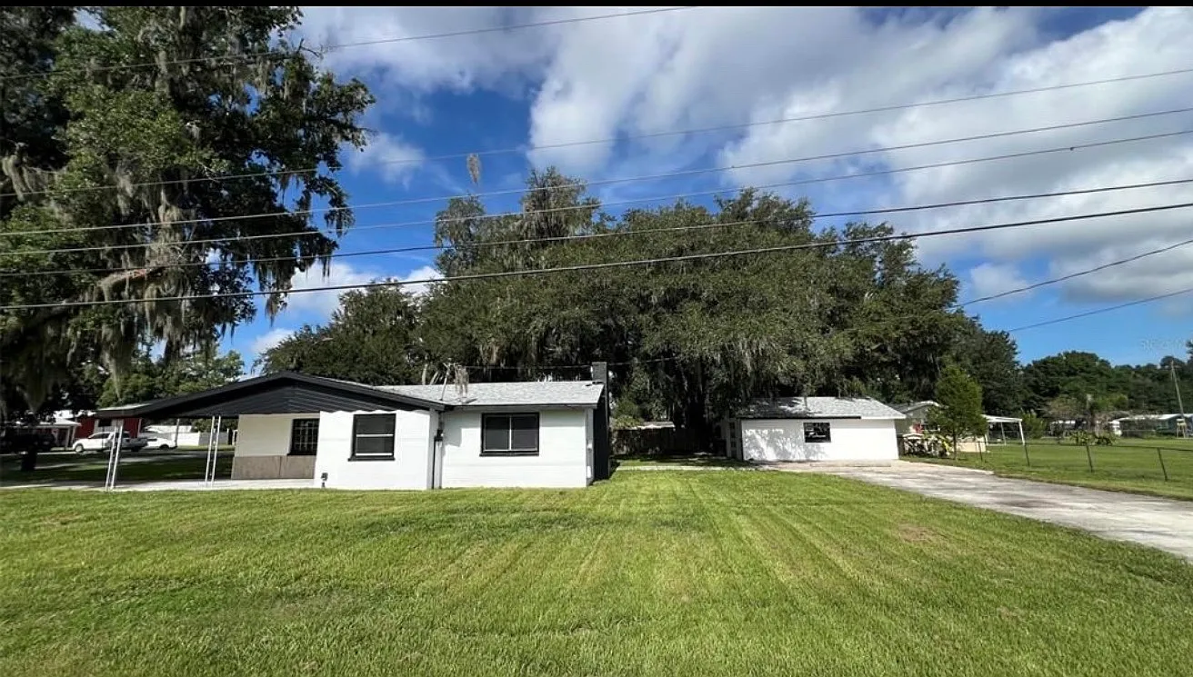 3 bed, 1875 sqft, $2,395 — Photo 1