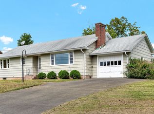 110 Victoria Hts, Middletown, CT 06457