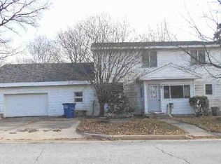 304 Hoyt St, Michigan City, IN