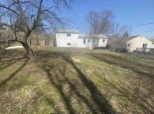 5415 Euclid Dr, McHenry, IL 60050