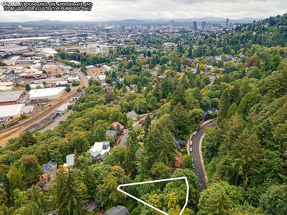 2nd image of 2174 NW Aspen Ave #W