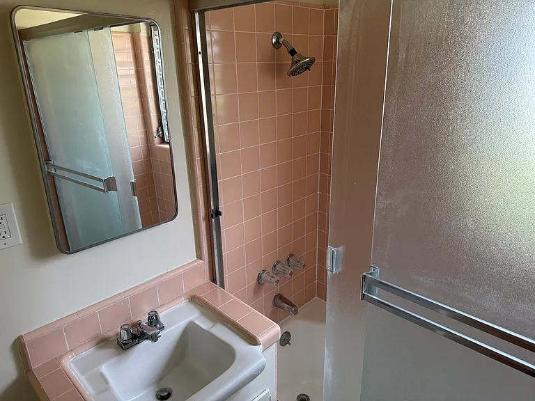 149 Diamond St #A — Photo 7