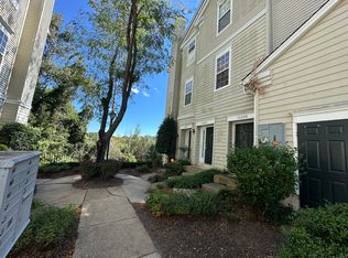 14226 Hampshire Hall Ct #402, Upper Marlboro, MD 20772