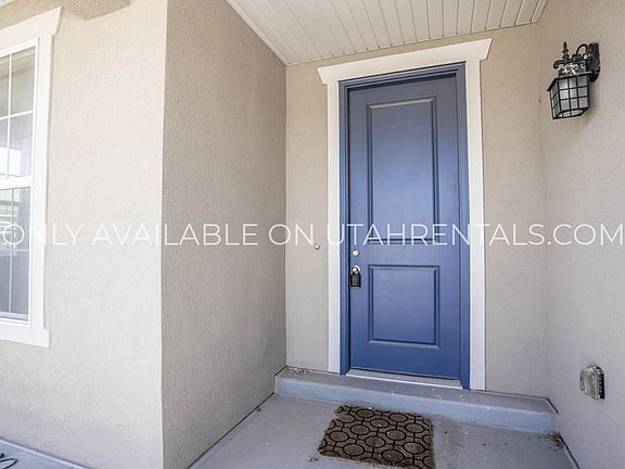 3rd image of 6867 W Mesa Arch Dr