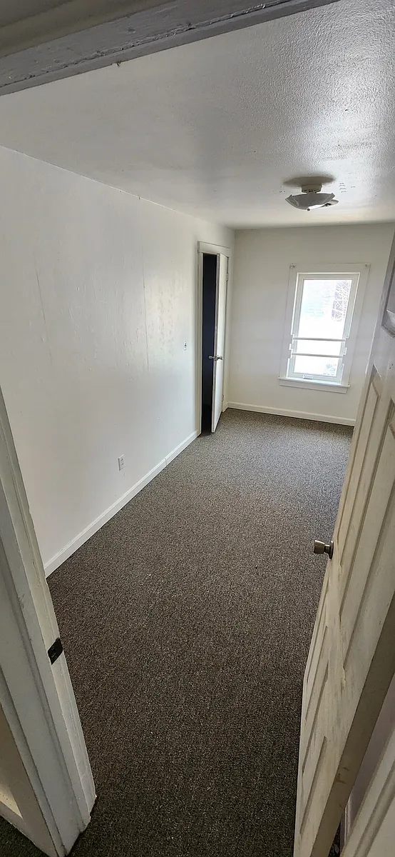 Building Photo - 86B Pearl St #B