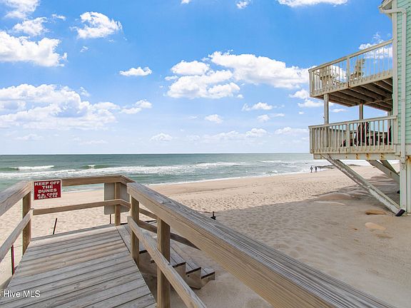 4th image of 1701 Sand Dollar Court